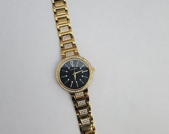 Bill Blass Womens 293-3132 Gold-Tone Quartz Watch With Black Dial & Diamond Acce bill blass | Accessories | Bill Blass Womens 293332 Goldtone  main image 3
