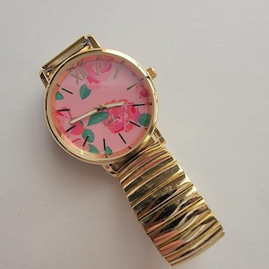Vintage Watches Pink Floral Dial Gold Stretch Band Quartz Watch Romantic Gift