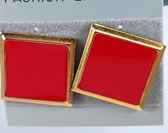 Red Square Stud Earrings with Gold Trim, Bold Retro Statement Jewelry for Women
