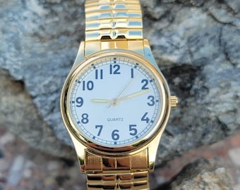 Vintage klockor guld expansion kvartsklocka lättläst vit urtavla unisex