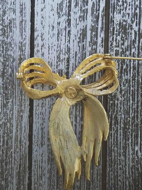 Vintage Bow Brooch Pin, Gold Ribbon Brooch, Timel… - image 5