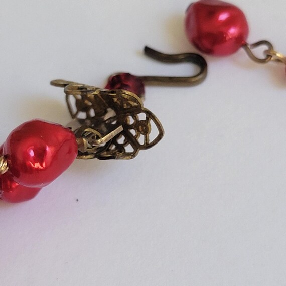 Elegant Iridescent Ruby Colored Double Stranded V… - image 2