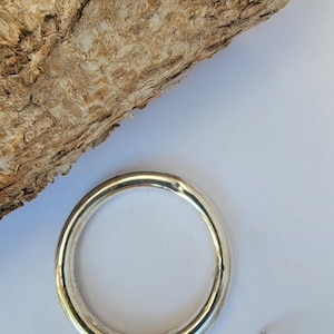 Vintage silver-tone chunky bangle bracelet minimalist 1980s bold style