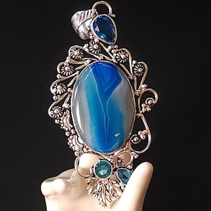 Blue Agate Sterling Silver Pendant Necklace – Boho-Inspired Floral Jewelry