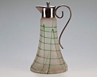Art Nouveau carafe around 1900, ice glass with thread net (Fa.Pallme-König & Habel ?)