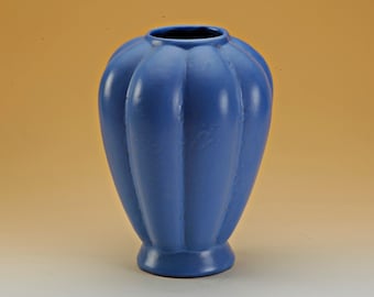 Art Deco Vase Pumpkin Shape Gabriel Ceramics 1930 Design: sign. Gabriel Burmeister, Sweden