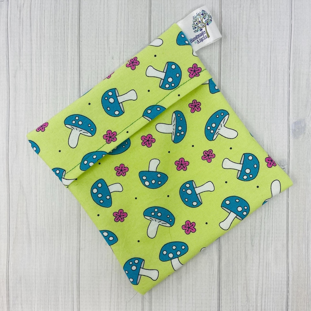 Reusable Pad Wrapper 6 Inch Small Waterproof Cloth Pad Bag, Green Mushroom Print, Reusable ...