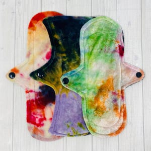 RABAIS, Jeu de serviettes en tissu réutilisables, Pack de démarrage, Coussinets en velours lavables, Lot de coussins réguliers et épais, Hygiène féminine, Offre groupée