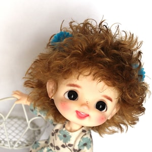 Vorbestellen! OB11 Perücke &quot;Golden Hazelnut&quot; / Perücke 14 cm / 1:8 BJD Mohair Perücke / Mohair Perücke für BJD OB11 / individuelle OB11 kurze lockige Mohair Perücke