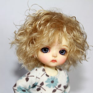 Lati White Perücke &quot;&quot;Weizen Blond&quot;&quot; / Pukipuki Perücke / Lati White Perücke / Lati White SP Perücke / Perücke Größe 3,8 / Puki Mohair Perücke.&quot;