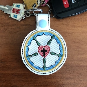 ITH Luther Rose Snap tab/key fob.  Machine embroidery digital file - 4x4 inch hoop.  Lutheran