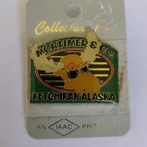 Ketchikan Alaska vintage coleccionable sombrero de la solapa esmalte broche de esmalte insignia, Ketchikan Alaska, Alaska recuerdo, alfiler de sombrero Moose