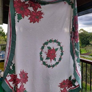 Red flower vintage tablecloth,  flowers tablecloth, pretty tablecloth, festive tablecloth, vintage linen, large tablecloth, retro cloth