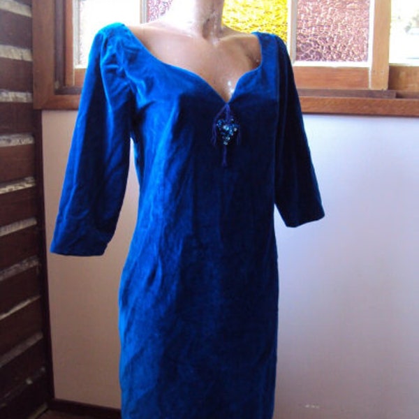 Handmade Blue cotton velvet dress size 10  with long sleeves sequin bead applique  lined with rayon zippered back