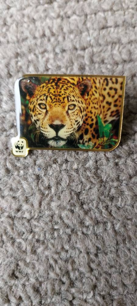 Cheetah vintage collectible hat pin, cheetah lapel