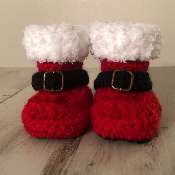 Baby Santa Boots/Booties Crocheted Infant Christmas Booties Slippers Photo Prop Christmas Gift Pregnancy Announcement