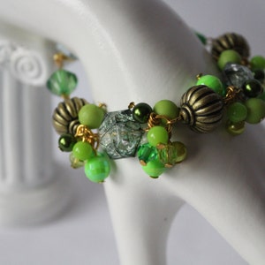 Green Cluster Bead Bracelet
