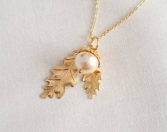 Long gold necklace, woodland wedding, gold oak leaf necklace, acorn necklace, woodland jewelry, gold leaf necklace, autumn jewelry