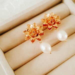 Pearl drop earrings Gold pearl wedding earrings Floral pearl earrings Pearl wedding jewellery Gold wedding earrings Flower earring image 7