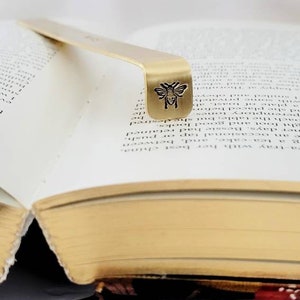 Custom hand made bee bookmark made of brass which can be personalised with a name