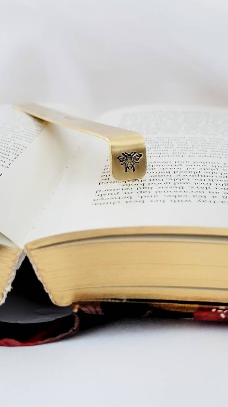Custom hand made bee bookmark made of brass which can be personalised with a name