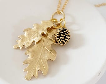 Oak leaf and pine cone necklace, nature lover gift, woodland inspired jewelry, fall jewellery, forest jewelry, nature inspired necklace