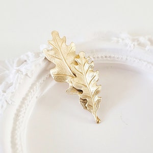 Woodland Brooch Brass Oak Leaf Brooch Groom Gift Nature Lover Gift Woodland Wedding Accessory Nature Inspired Gift for Mom image 6