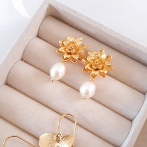 Pearl drop earrings Gold pearl wedding earrings Floral pearl earrings Pearl wedding jewellery Gold wedding earrings Flower earring image 3