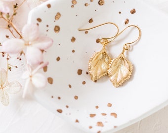 Gold Leaf Earrings Dangle, Dainty Gold Earrings, Gold Plated Leaf Earrings, Earring Gift, Leaf Drop Earrings, Minimalist Earrings gold