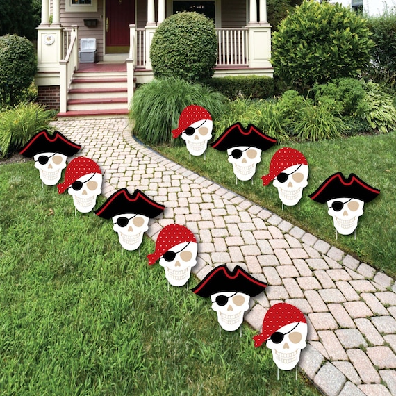 Pirates Lawn Decorations Outdoor Birthday Party Yard Decorations Beware of  Pirates Shaped Lawn Ornaments 10 Pc. -  Canada