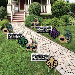 Mardi Gras Party Decorations - Outdoor Yard Party Decorations - Masquerade Party Decor - Mardi Gras Shaped Lawn Ornaments - 10 Piece Set