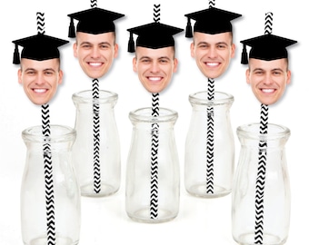 Grad Cap Fun Face Cutout Paper Straw Decor - Pajitas decorativas a rayas recortadas con cabeza de foto de graduación personalizada - Cargar 1 foto - Juego de 24