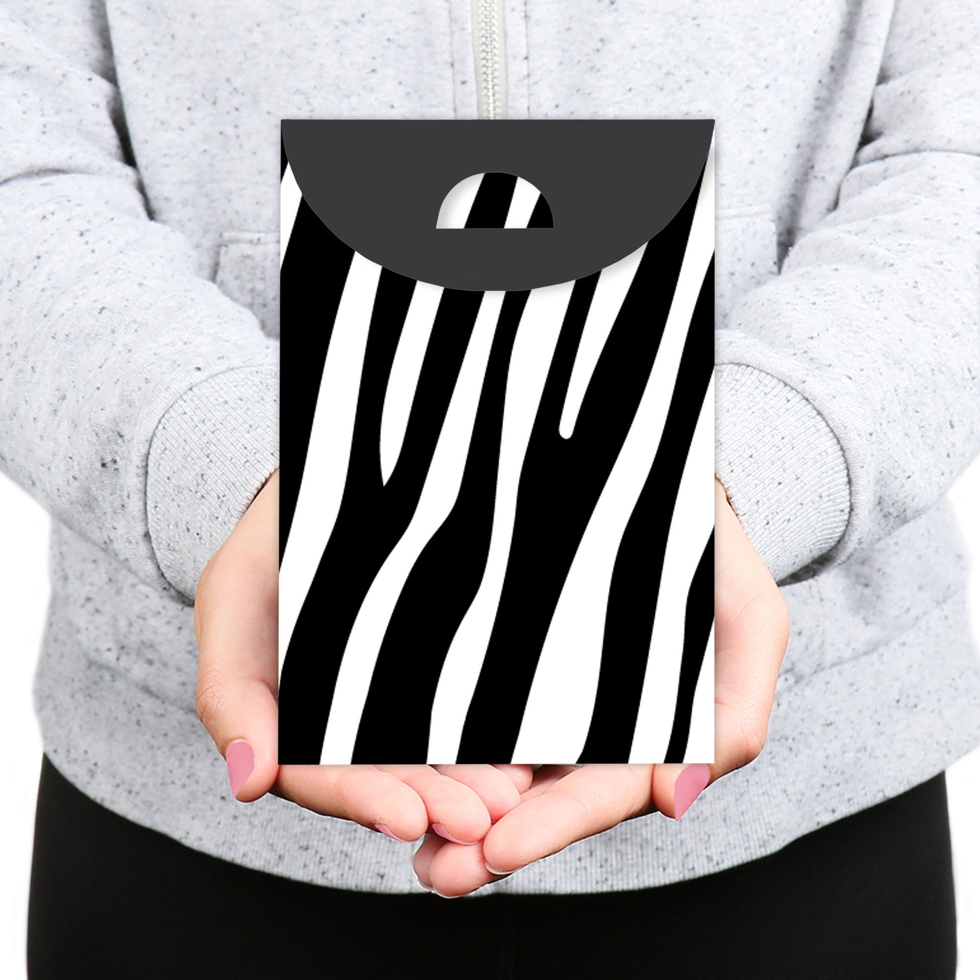 Zebra Print Safari Gift Favor Bags Party Goodie Boxes Set of Zebra Print Safari Gift Favor Bags Party Goodie Boxes Set of
