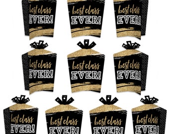 May include: Nine black and gold graduation party table toppers with the text "best class ever!" in white.
