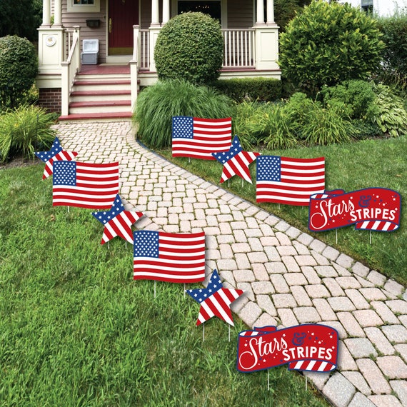 Stars Stripes American Flag And Star Shaped Lawn Decorations