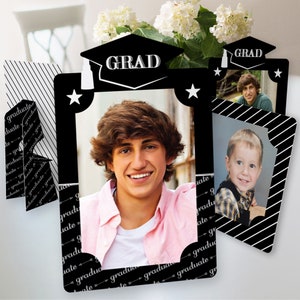 Graduation Cheers - Exhibición de fotos de fiesta de graduación 4x6 - Marcos de fotos de papel - Juego de 12