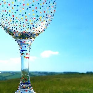 Hand Painted Decorated Large Balloon Gin Glass Wine Glass 645ml &#39;The Dot&#39;