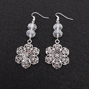 Agatha clear ER066, Flower Drop Earrings, Flower Dangle Earrings, Casual Earrings, Dressy Earrings, Clear Bead Earrings, Birthday Gift