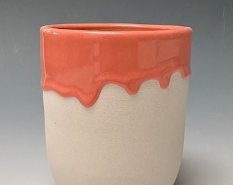 Kleurrijke druppelmok