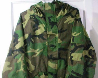 Vintage U.S. Army Camo GORE-TEX Cold Weather Parka Jacket Sz L Ivy