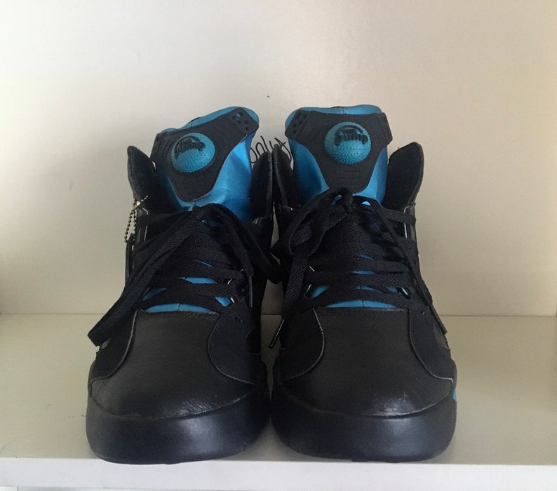 shaq pumps black