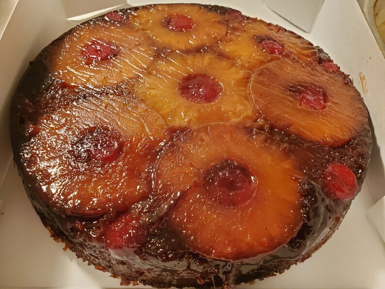 Spelt Pineapple upside down cake with coconut sugar local