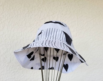 Hamptons style print adult hat - reversible bucket hat - womens wide brim hat - ladies sunhat - cotton hat - washable hat - gardening hat