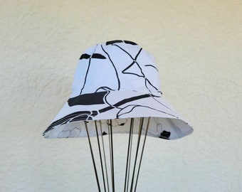 Reversible childrens  hat - reversible summer bucket hat - wide brim hat - Cotton sunhat -  Girls hat - boy hat - kid hat