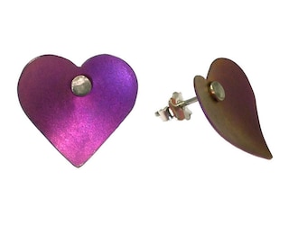 Titanium heart stud earrings