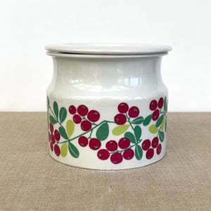 Arabia Pomona Marmeladendose: Finnische Vintage Preiselbeerdose aus Porzellan