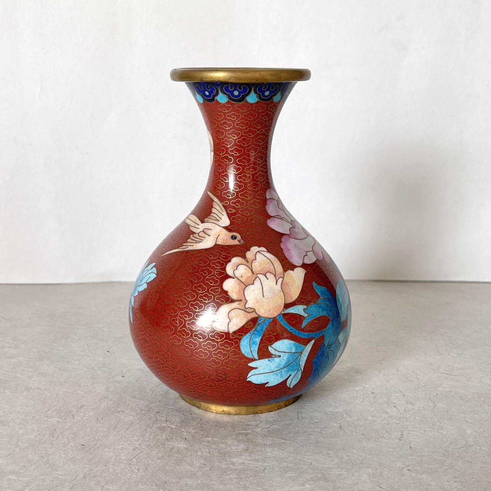 ヴィンテージ七宝焼き花瓶：真鍮にエナメル、花と鳥のモチーフ - Etsy 日本