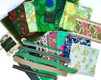 Groene stoffen restantenpakket: Franse vintage ephemera, lint en kant