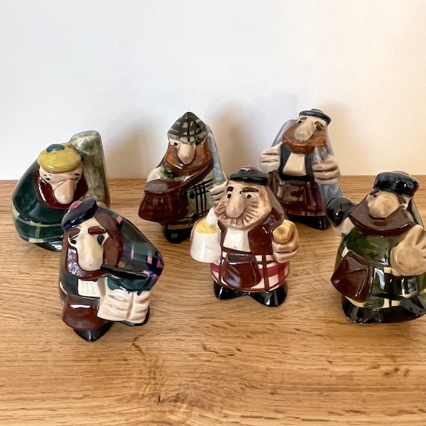 Hamilton Figurines Pottery Etsy