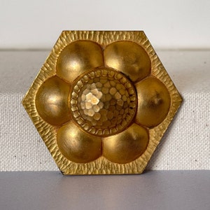 FRENCH VINTAGE BROOCH / Handmade / Brass metal / Shabby chic / Large / Flower / Gold tone metal